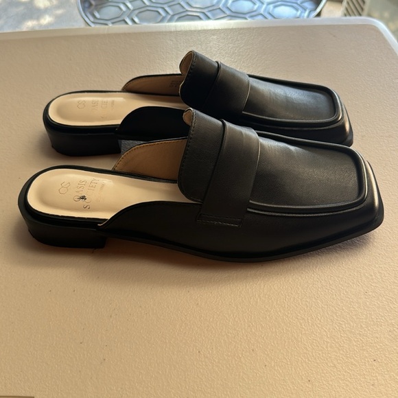 Oasis Shoes - Oasis Society  California Black Mules 8